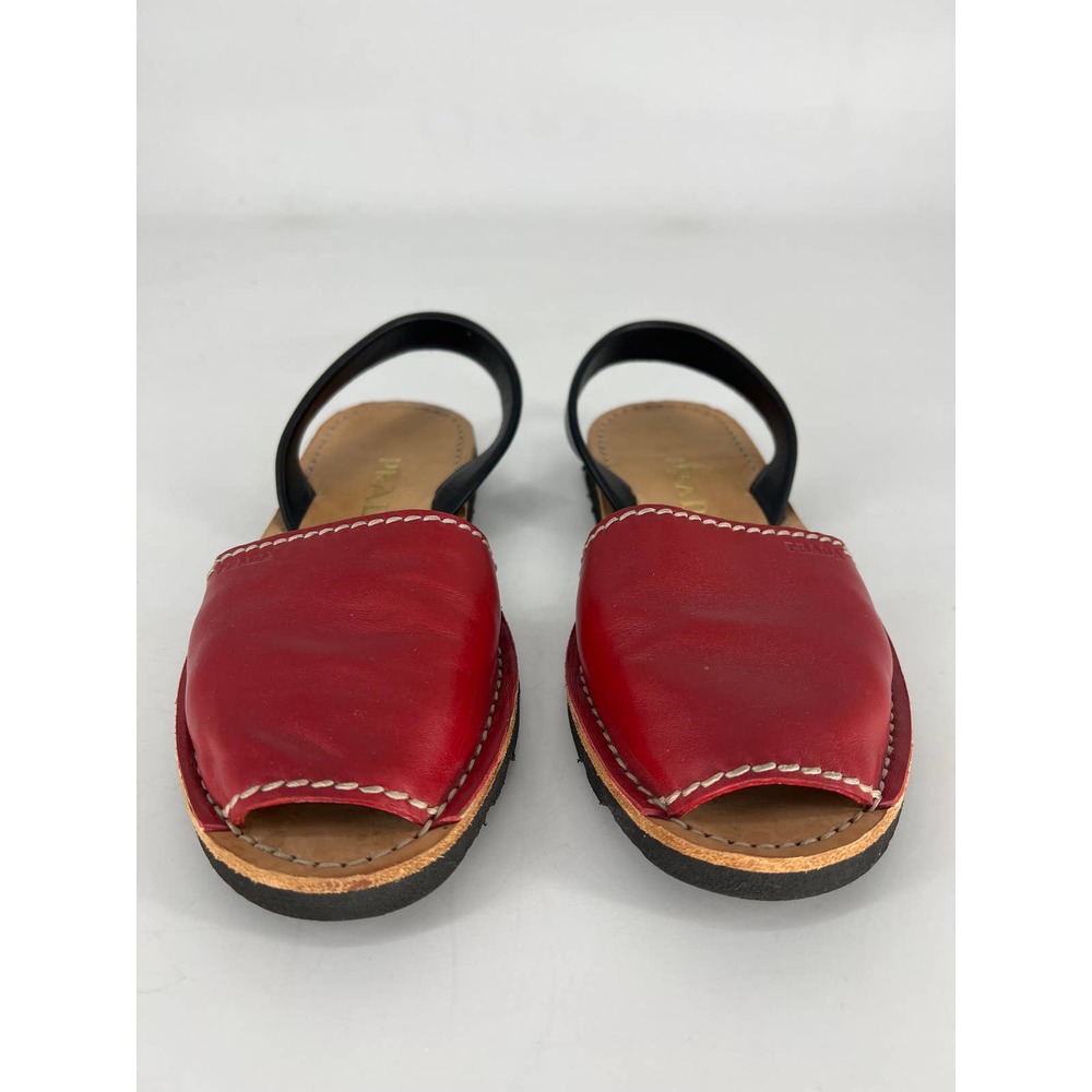 Prada - Picture 6 of 11